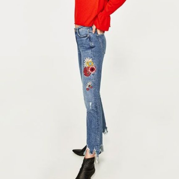 Zara Embroidered Floral Mid Rise Mini Flare Jeans US 2 - Picture 2 of 4